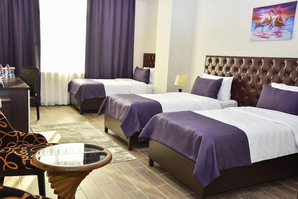 Supreme Hotel Baku Exterior photo