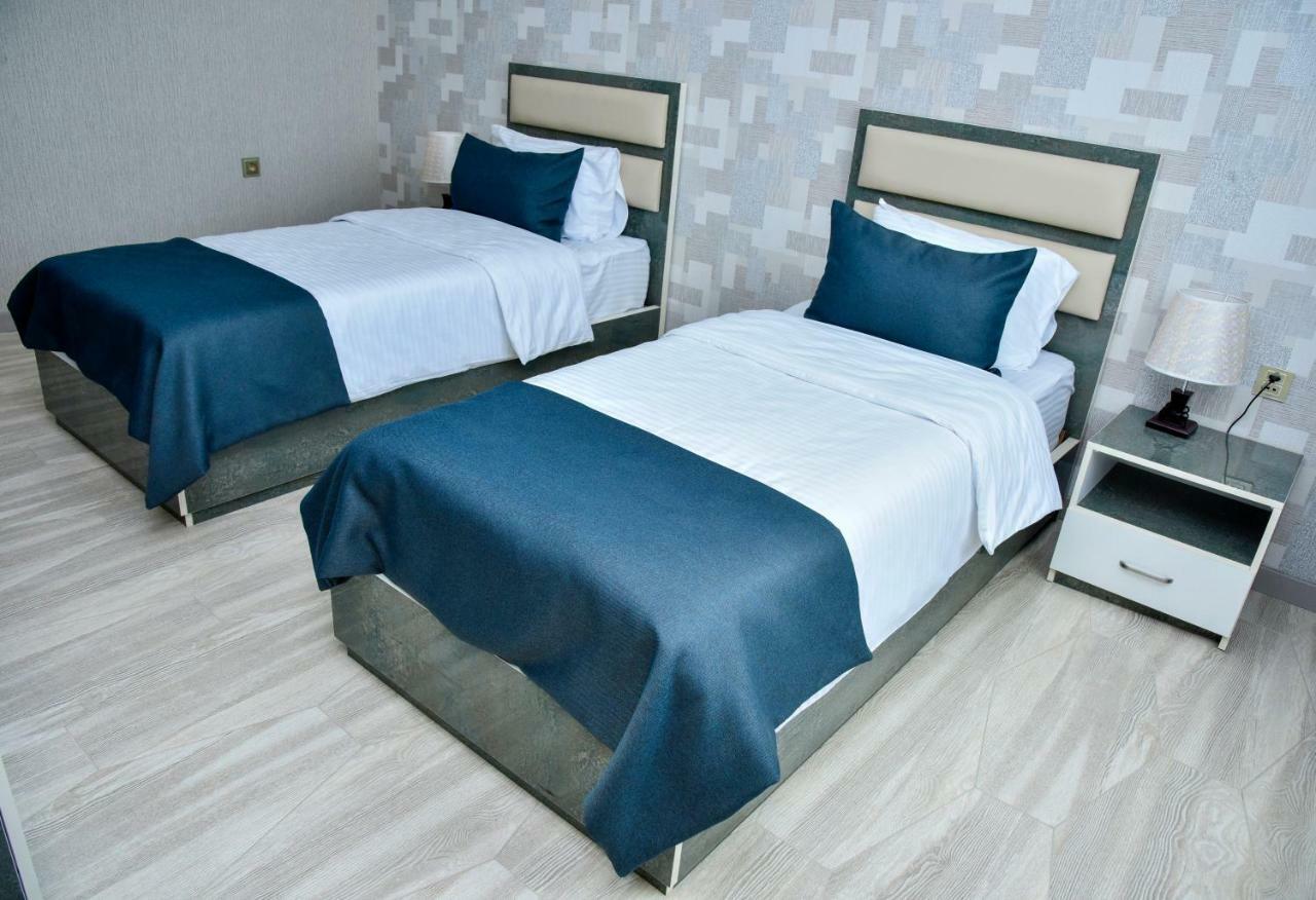 Supreme Hotel Baku Exterior photo