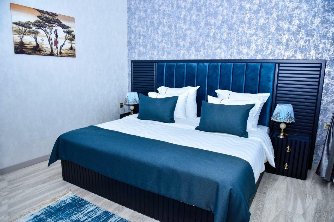 Supreme Hotel Baku Exterior photo
