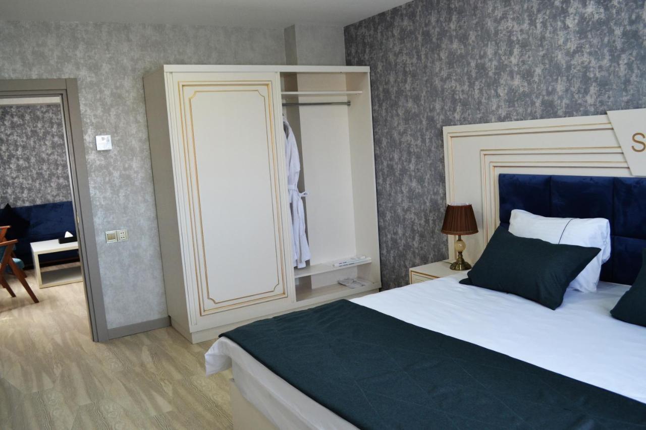 Supreme Hotel Baku Exterior photo