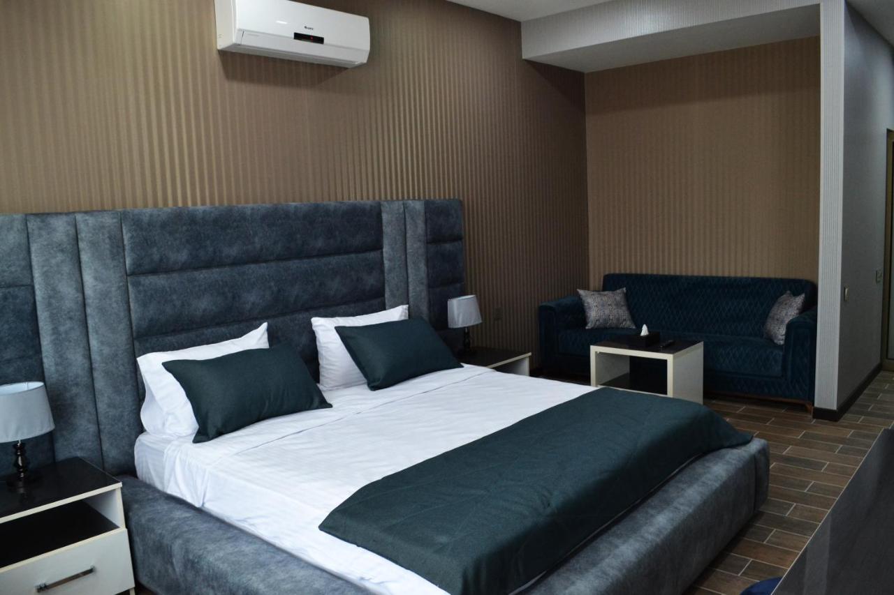 Supreme Hotel Baku Exterior photo